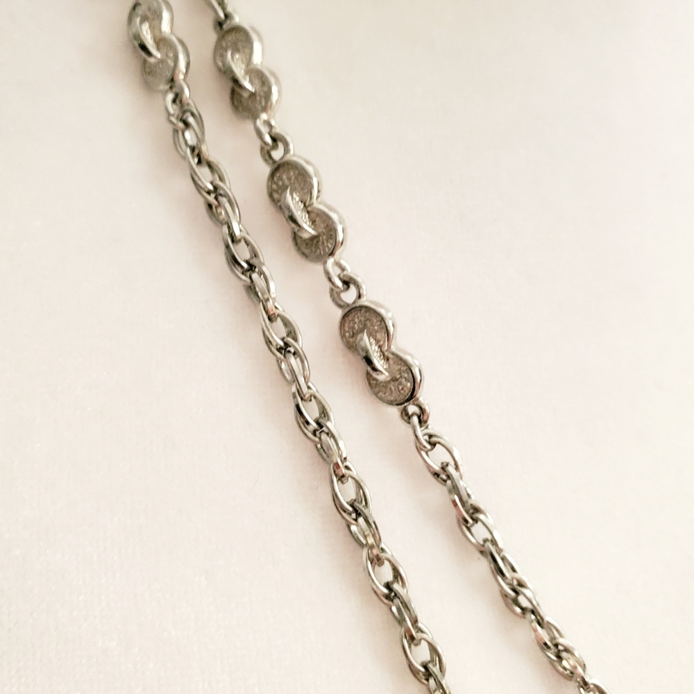 Vintage MONET Long Silver Chain Necklace Sporadic Figure 8 Plates Lagenlook 54"